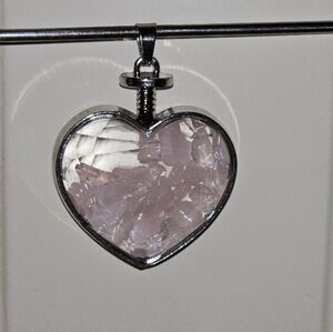 Elegant Heart-Shaped Rose Quartz Pendant Necklace
